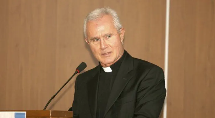 Vaticano congela bienes de monseñor apresado