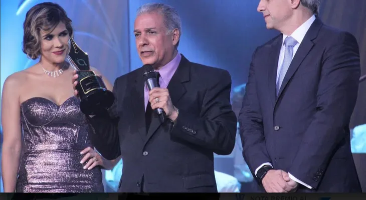 Gala del Premio Acroarte al Mérito Periodístico estuvo cargada de emociones; fue dedicada a Carlos Cepeda Suriel 