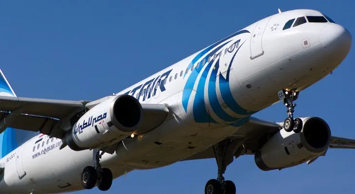 ¿Una bomba? ¿Sabotaje? ¿Una falla? ¿Qué le ocurrió al vuelo 804 de EgyptAir?