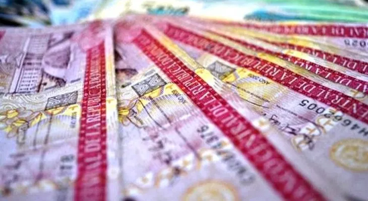 El peso dominicano se aprecia 0,15 % frente al dólar
