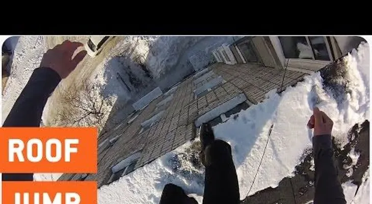 Una espectacular caída: Un ruso loco salta de un edificio de 5 pisos y se va caminando (VIDEO)