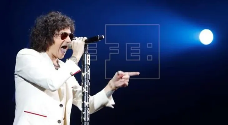  Bunbury no defrauda las "expectativas" de seguidores en Quito 