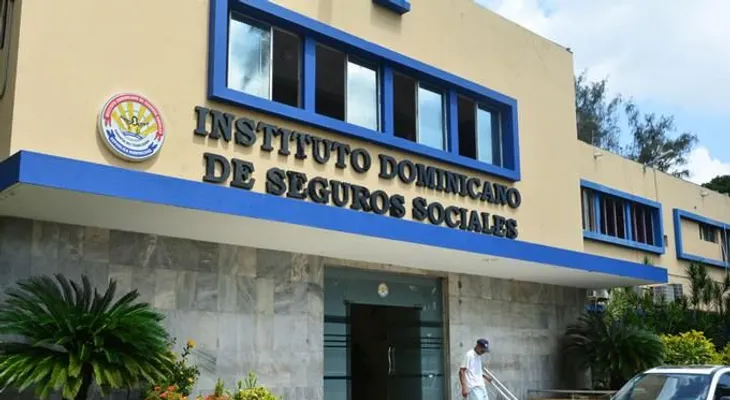 El IDSS paga de deuda 5 millones a Edesur