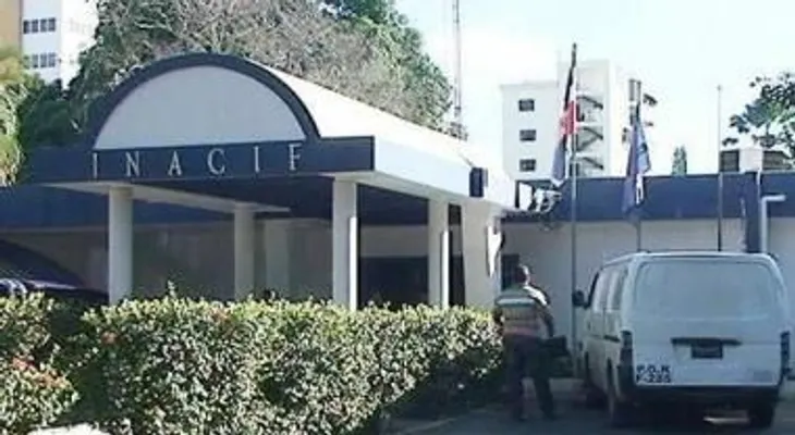 Niño se electrocuta mientras volaba chichigua 