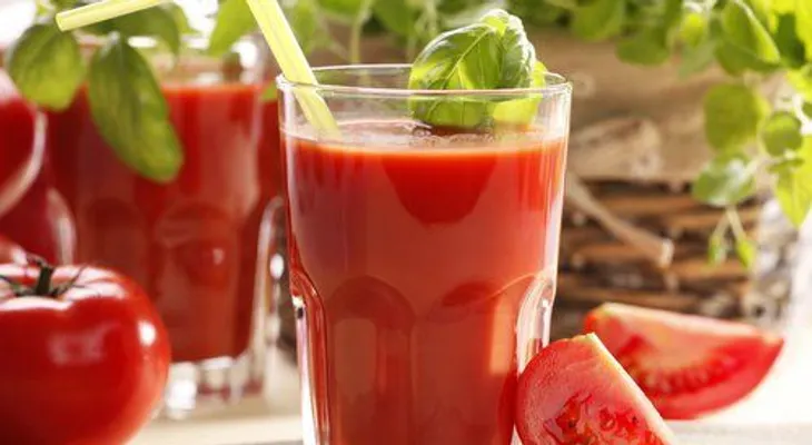 En solo 2 meses un vaso de jugo de tomate y logró un resultado increíble; receta 