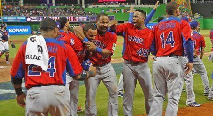 RD vence a Colombia y sigue vivo en el béisbol