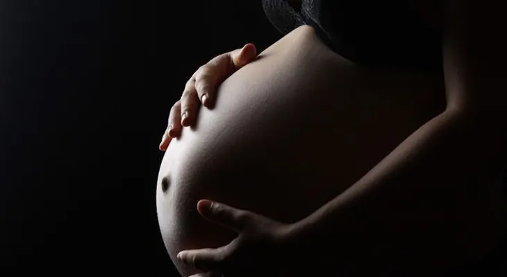 Una mujer australiana da luz a 9 hijos