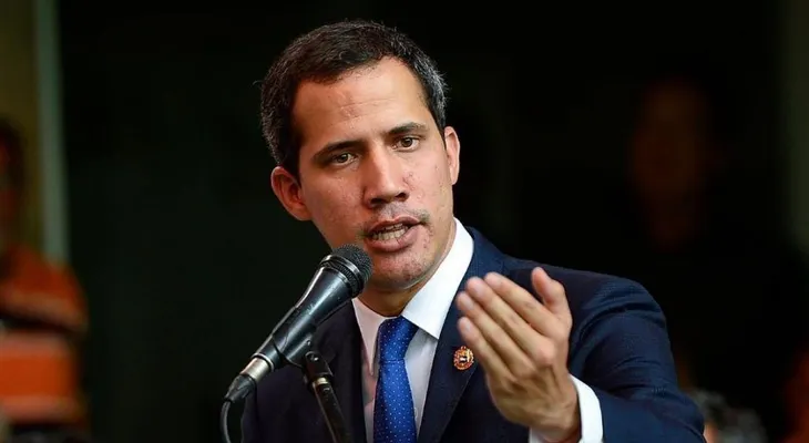 Francia niega que Juan Guaidó se haya refugiado en su embajada en Caracas