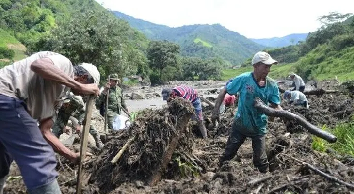 Inundación deja 58 muertos en Colombia