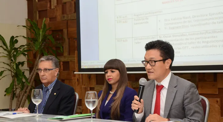 Indotel plantea necesidad de preservar privacidad y prevenir delitos cibernéticos