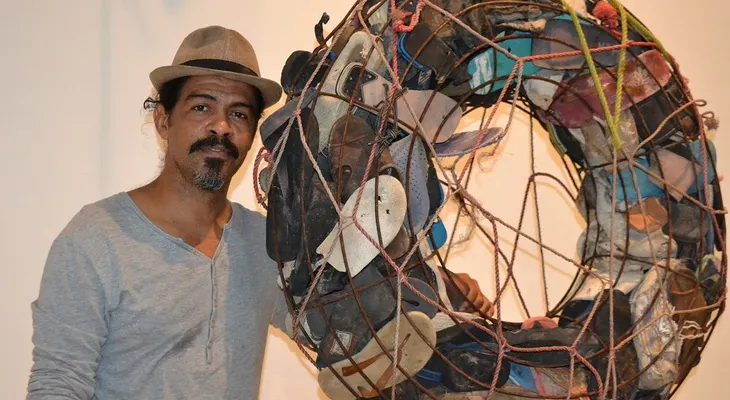 Artista visual Miguel Ramírez inaugura exposición "Diluvios en Equilibrio"