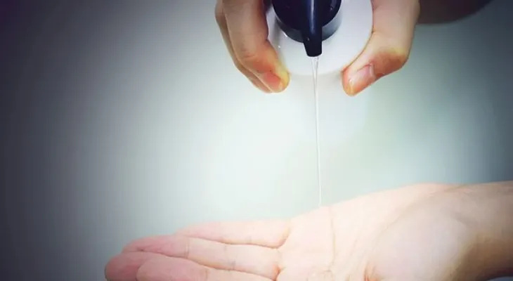 Pasos 1 y 2 para elaborar tu propio shampoo