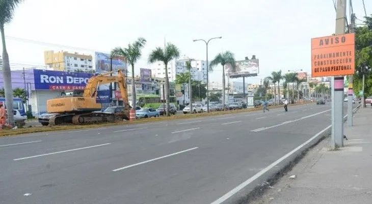 Obras Públicas inicia construcción de puentes peatonales en Manganagua y Renacimiento