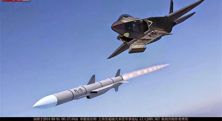 El nuevo misil chino aire-aire asusta al comandante de la Fuerza Aérea de EE.UU.