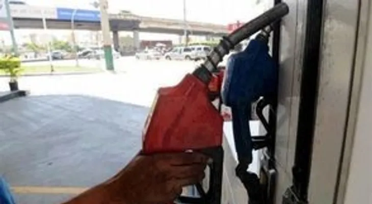 Bajan RD$1.00 a gasolinas y GLP; suben RD$2.00 al gasoil
