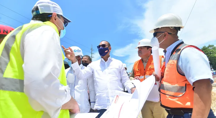 Ministro de Obras Públicas destaca impacto que tendrán obras se construyen en SDE
