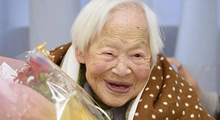 La mujer más longeva del mundo da consejos para vivir más