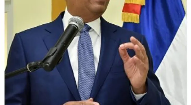 Ministro de Obras Públicas presentará este martes el programa de sus primeros 100 días de gestión