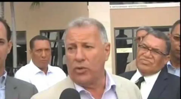 Titular del Pepca interroga al alcalde de Santiago por alegadas irregularidades