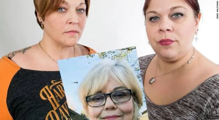 Un obituario como protesta contra Trump