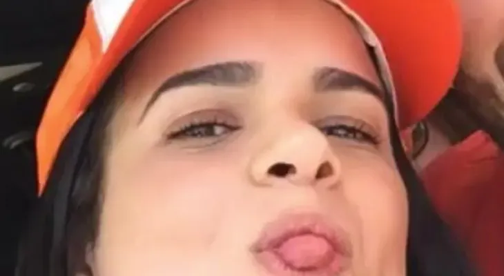 Hija de Leonel y su lengua (VIDEO)