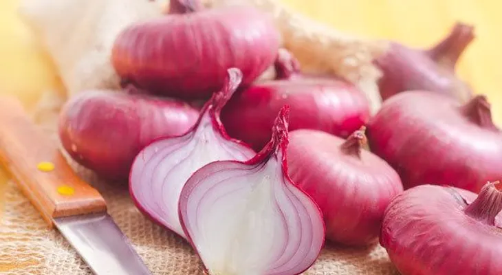 Beneficio de jugo de cebolla