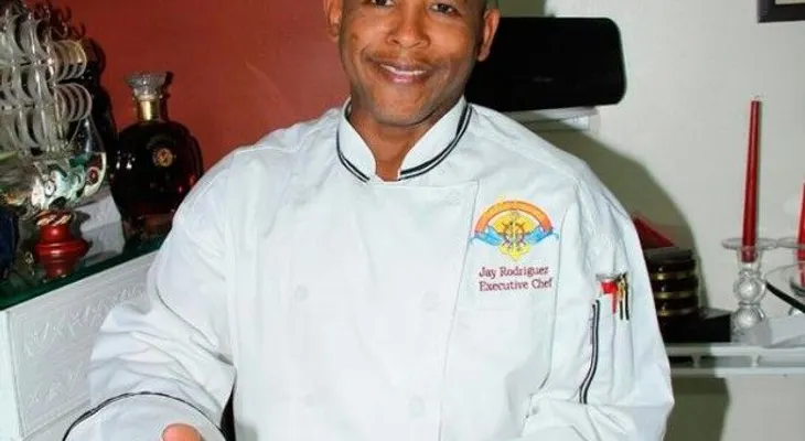 Chef dominicano es una sensación el en alto Manhattan por su "pavo de impacto"
