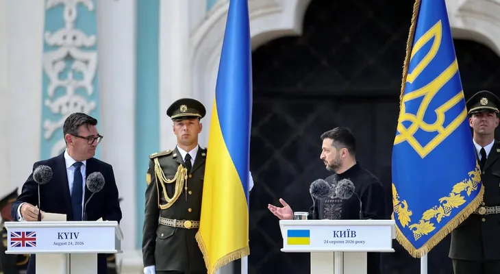 El primer ministro británico Andy Burnham expresa "total solidaridad" a Zelensky tras críticas de Trump