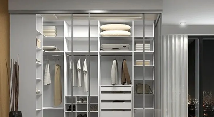 El bienestar y la economía familiar ganan con buenos closets y vestidor