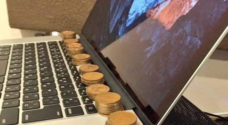 Si tu laptop se recalienta, soluciónalo con MONEDAS 