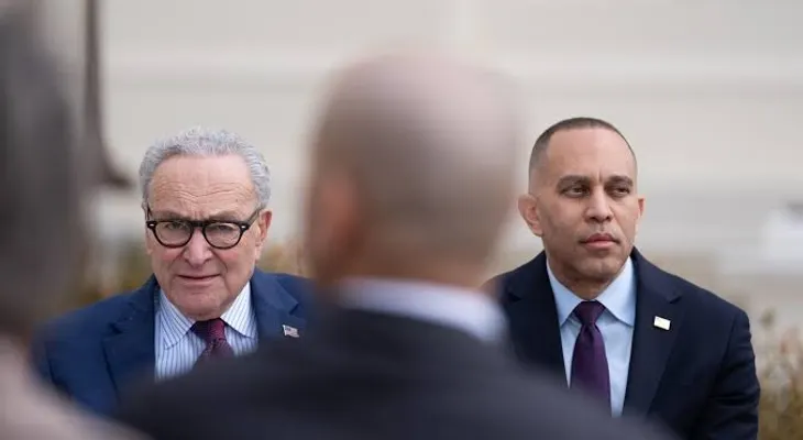 Demócratas favoritos para arrebatar el Congreso a Trump en las elecciones de medio mandato