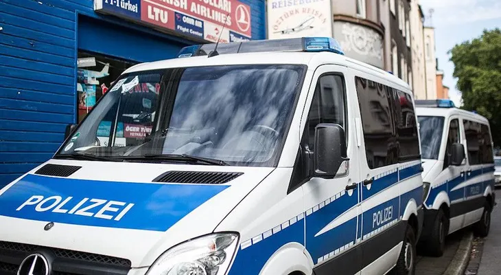 Policía alemana lleva a cabo redadas antiterrorismo en varias ciudades