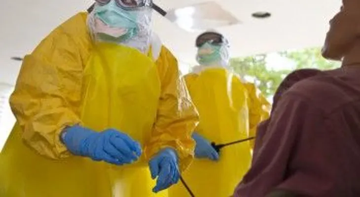 Estados Unidos vigila a técnico por posible exposición al ébola