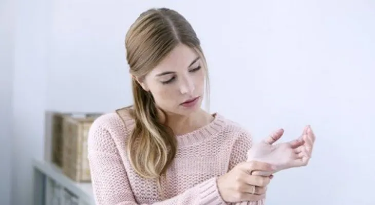 ¿Cuáles alimentos pueden causar dolor articular? 