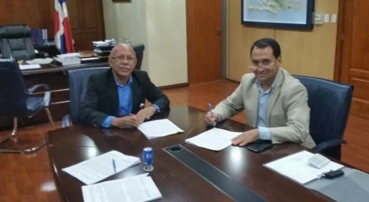 Edesur recibe materiales y equipos para rehabilitación líneas de distribución