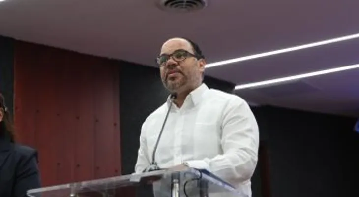 Defensor del Pueblo imparte charla en San Pedro de Macorís sobre el nuevo Código Penal