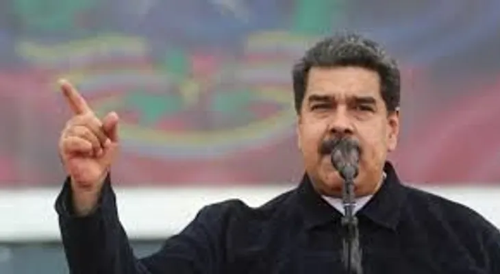 "A mí me protegen Dios y el pueblo, ni un pelo me van a tocar"; Nicolás Maduro