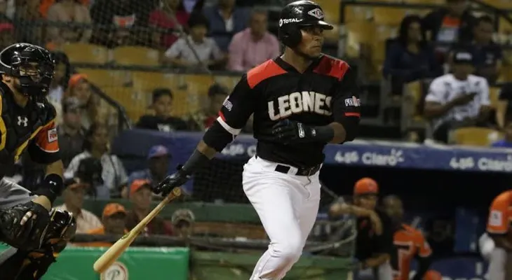 Leones apalean a los Toros y siguen en segundo lugar del Round Robin