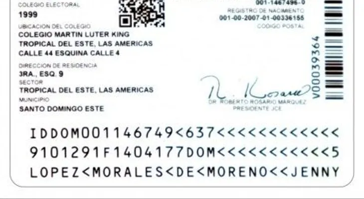 JCE presenta el formato de la nueva cédula; informará luego tiempo de vigencia; sigue este martes expedición documento