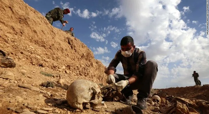Hallan 1.500 cuerpos de yazidíes en el norte de Iraq desde el 2015