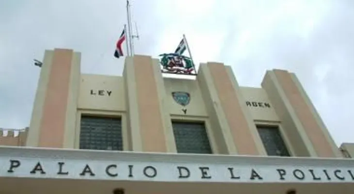 Apresan por extorsión al comandante del G2 y 2 de sus miembros en Puerto Plata