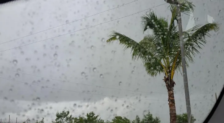 Aumentan de 9 a 13 provincias bajo alerta por lluvias