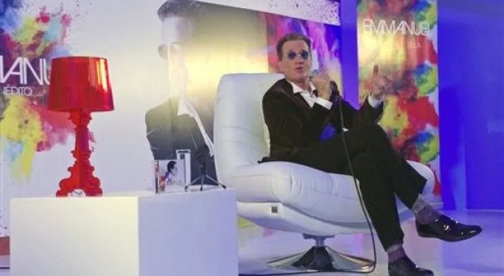Emmanuel se renueva musicalmente en "Inédito" 