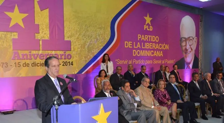  Reinaldo Pared Pérez, muestra orgullo de entregar nueva Casa Nacional al PLD en fecha aniversario
