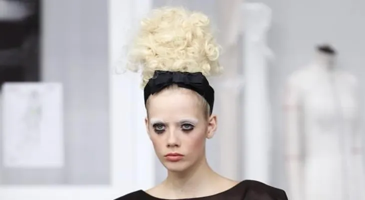 Chanel demuestra en París que la artesanía sigue siendo el motor de la moda