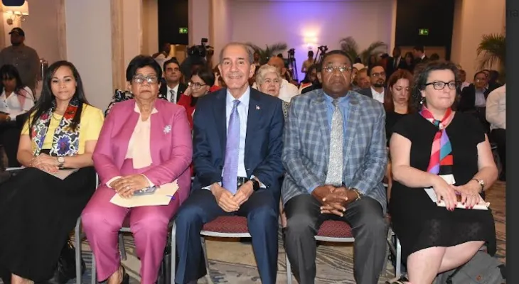 MESCyT aprueba Marco Normativo de Formación Docente