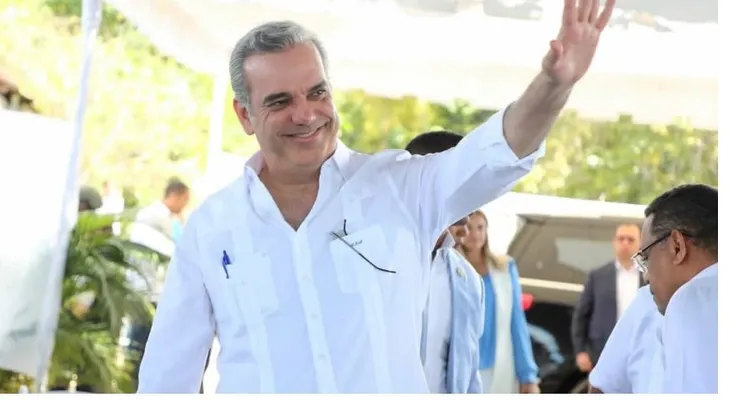 Abinader inaugurará carretera en Elías Piña este viernes