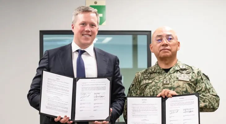 México y EE. UU. firman acuerdo militar para adquirir drones y tecnología antidrones contra el crimen organizado