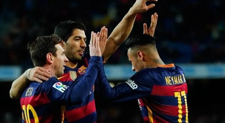 Exhibición de Messi y triplete de Suárez