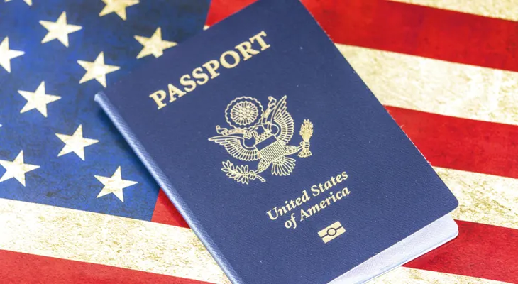 Marco Rubio anuncia que desde 2027 los estadounidenses podrán tramitar su primer pasaporte totalmente en línea